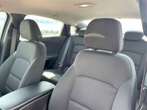 Used 2020 Chevrolet Malibu LS image 14