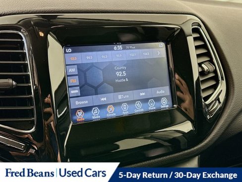 Certified 2020 Jeep Compass Latitude image 16