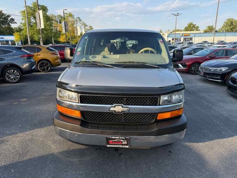 Used 2003 Chevrolet Express 1500 AWD w/ Preferred Equipment Group 4 image 3