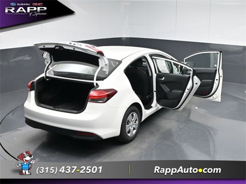 Used 2017 Kia Forte LX image 28