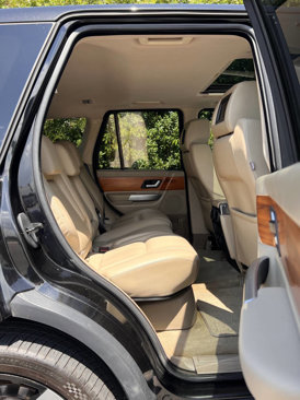 Used 2009 Land Rover Range Rover Sport HSE image 18