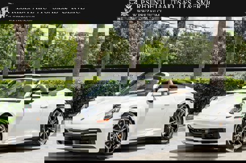 Used 2022 Porsche 911 Carrera image 1