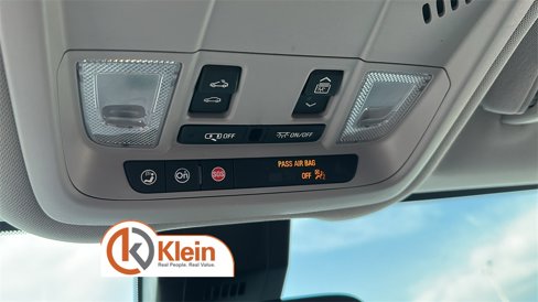 Used 2022 GMC Terrain SLE image 25