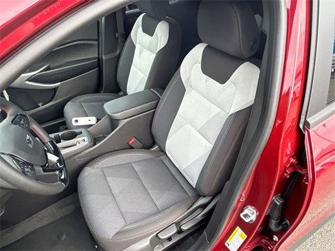 New 2025 Chevrolet Trax RS w/ Driver Confidence Package image 18