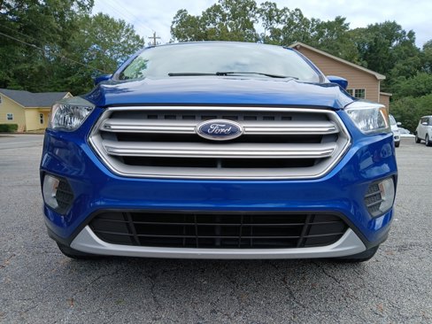 Used 2019 Ford Escape SE image 3