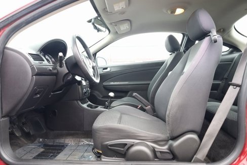 Used 2009 Pontiac G5 w/ My Link Package image 10