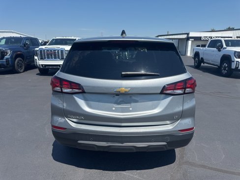 Used 2024 Chevrolet Equinox LT image 4