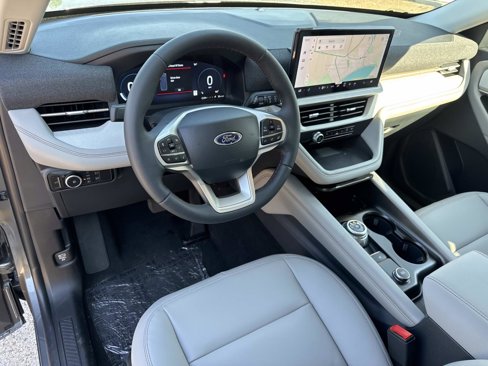 New 2025 Ford Explorer Active image 9