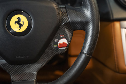 Used 2011 Ferrari California image 37