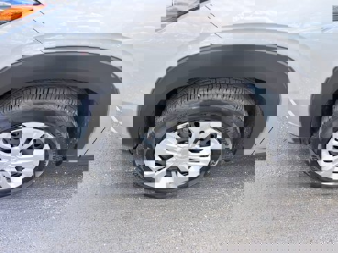 Used 2024 Chevrolet Trax LS image 11