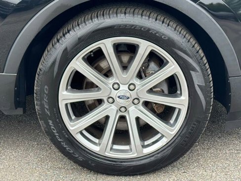 Used 2017 Ford Explorer Limited image 36
