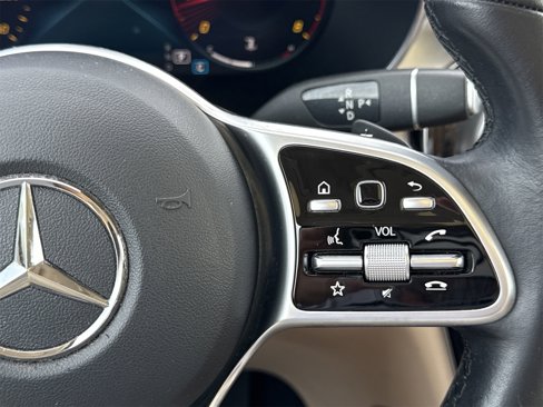 Certified 2021 Mercedes-Benz GLC 300 image 16