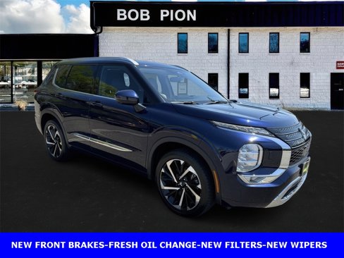 Used 2022 Mitsubishi Outlander SEL image 3