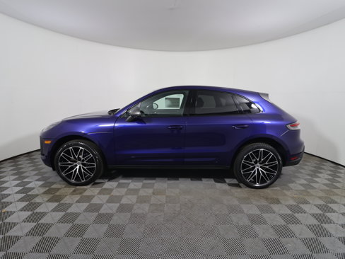New 2025 Porsche Macan Turbo image 2