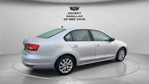 Used 2015 Volkswagen Jetta SE image 10