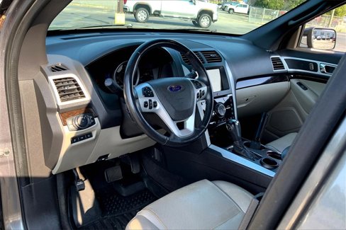 Used 2013 Ford Explorer Limited image 15