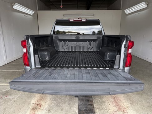 Used 2020 Chevrolet Silverado 1500 Custom w/ Custom Value Package image 7