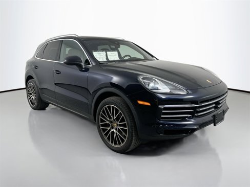 Certified 2023 Porsche Cayenne image 9