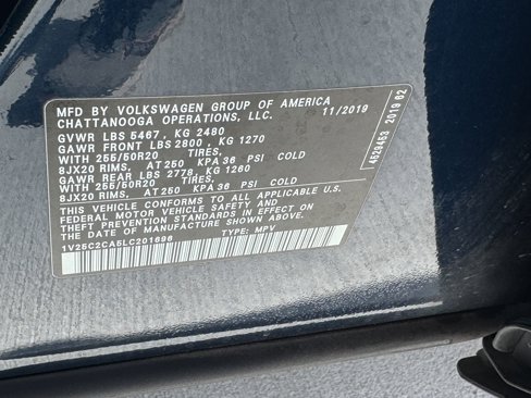 Certified 2020 Volkswagen Atlas Cross Sport SE w/ Panoramic Sunroof Package image 34