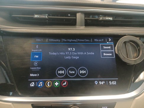 Used 2021 Buick Encore GX Select image 32