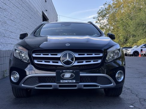 Used 2018 Mercedes-Benz GLA 250 4MATIC image 3