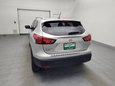 Used 2018 Nissan Rogue Sport SV w/ SV Technology Package image 6