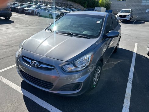 Used 2014 Hyundai Accent GLS image 1