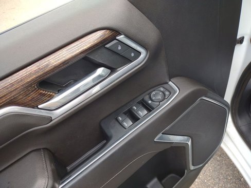 Used 2022 GMC Sierra 1500 SLE image 11