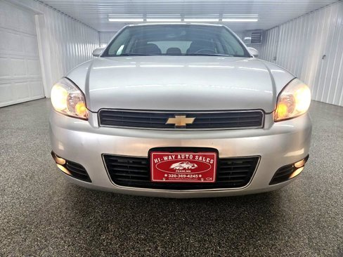 Used 2011 Chevrolet Impala LT image 5
