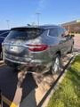 Used 2019 Buick Enclave Essence image 4