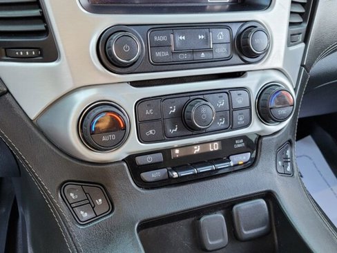 Used 2020 GMC Yukon XL SLT image 26