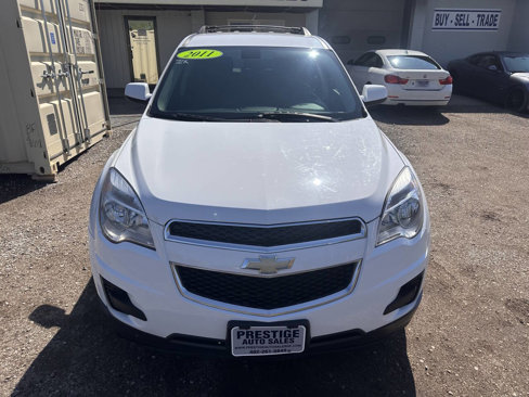 Used 2011 Chevrolet Equinox LT image 2