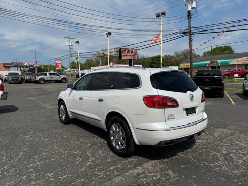 Used 2017 Buick Enclave Leather image 5