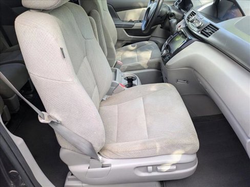 Used 2016 Honda Odyssey SE image 21