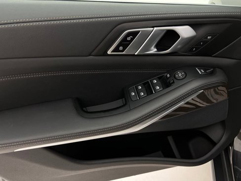 Certified 2023 BMW X5 xDrive40i w/ Premium Package image 25