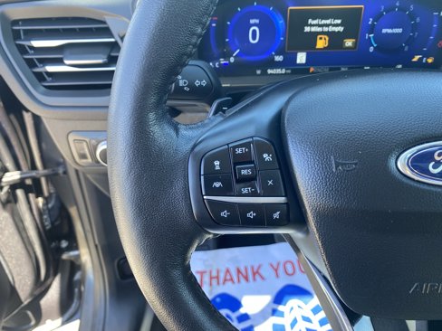 Used 2020 Ford Escape Titanium image 18