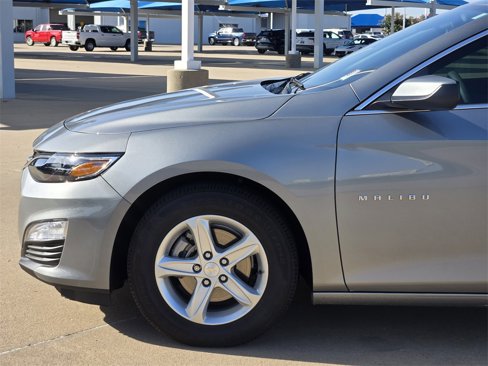 Certified 2025 Chevrolet Malibu LS image 28