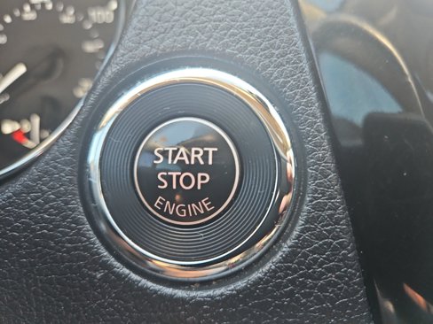 Used 2020 Nissan Rogue SL w/ Premium Package image 33