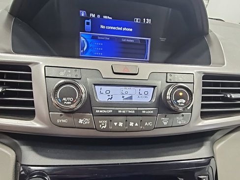 Used 2016 Honda Odyssey EX-L image 17