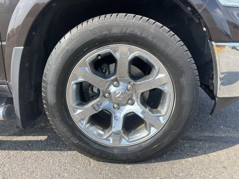 Used 2016 RAM 1500 Laramie w/ Convenience Group image 16