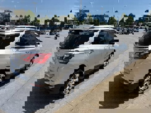 Certified 2021 Chevrolet Equinox LT image 4