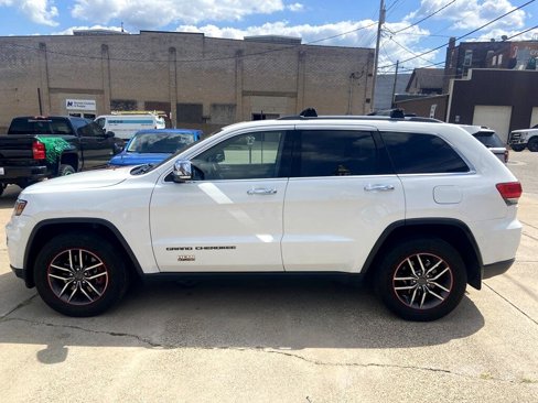 Used 2019 Jeep Grand Cherokee Limited w/ Luxury Group II image 4