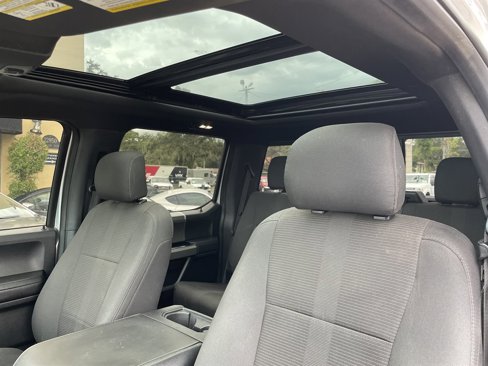 Used 2016 Ford F150 XLT w/ Equipment Group 302A Luxury image 5
