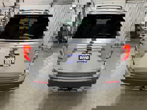 Certified 2020 Ford Explorer XLT w/ Equipment Group 202A image 28