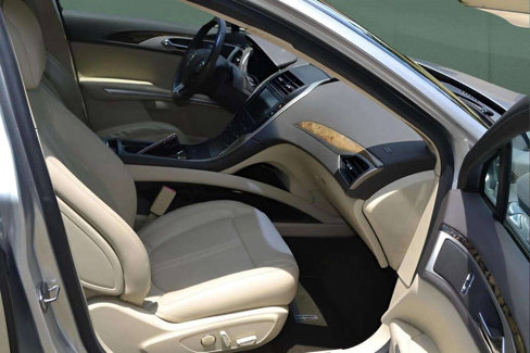 Used 2013 Lincoln MKZ image 13