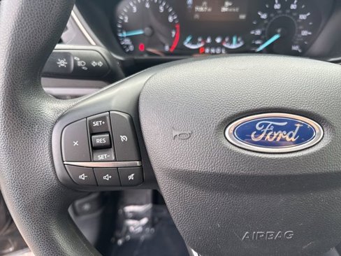 Used 2020 Ford Escape SE image 27