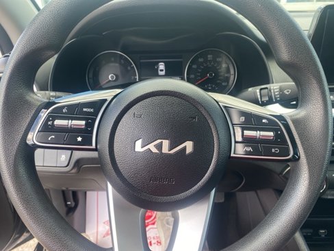 Used 2024 Kia Forte LXS image 20