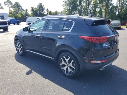Used 2017 Kia Sportage SX image 4