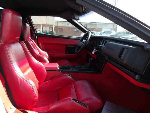 Used 1988 Chevrolet Corvette Convertible image 15