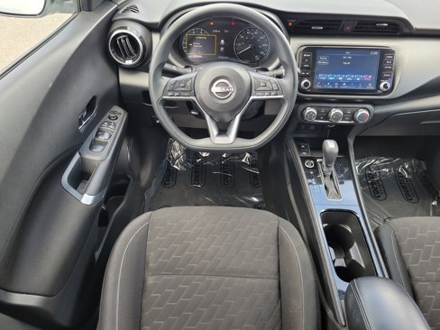 Certified 2023 Nissan Kicks SV image 16
